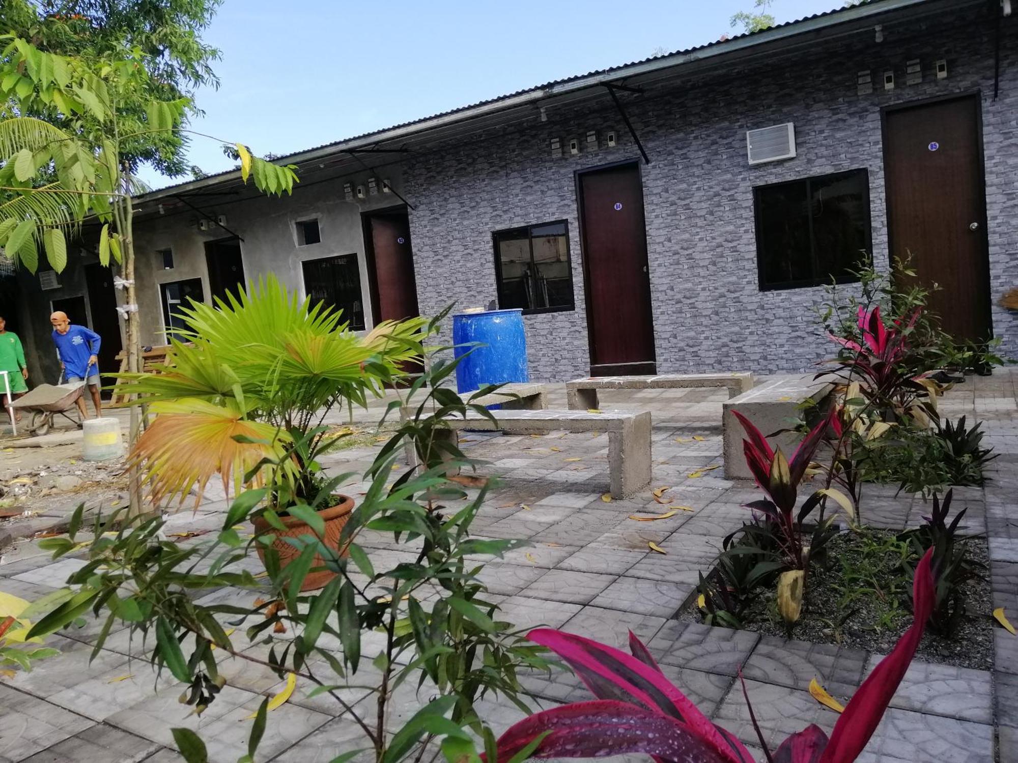 Katrina'S Dorm Hostel Tarlac City Exterior foto